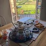 Bed & Breakfast Le Secret Du Cordes-sur-Ciel