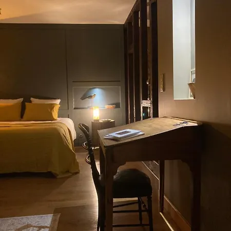 Bed & Breakfast Le Secret Du 3*